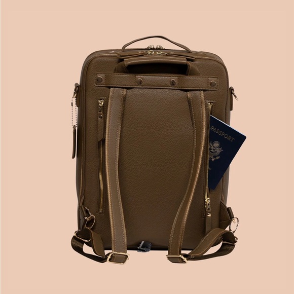 Montage Backpack - Picture 9 of 9